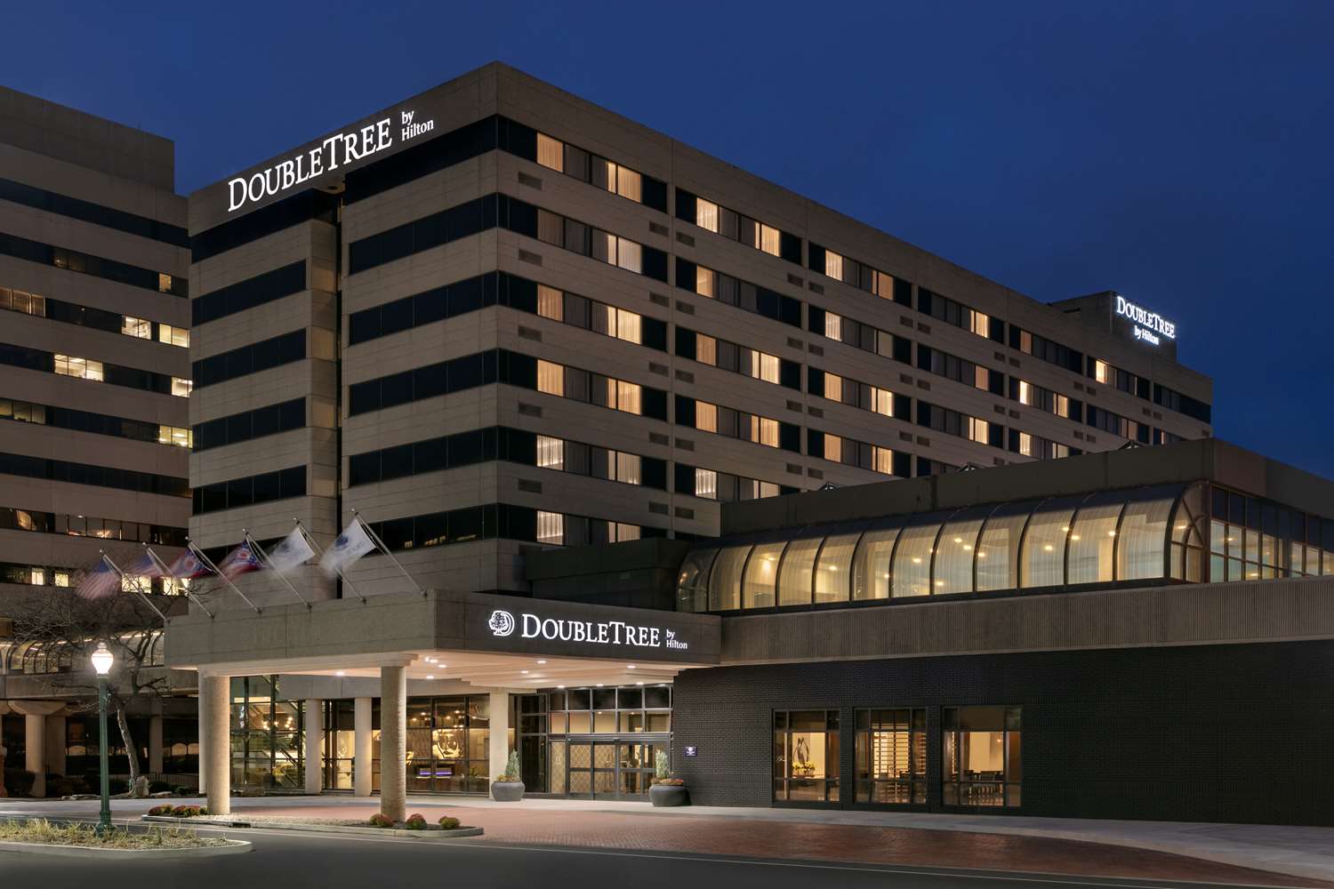 DOUBLETREE BY HILTON CANTON DOWNTOWN in CANTON - OH