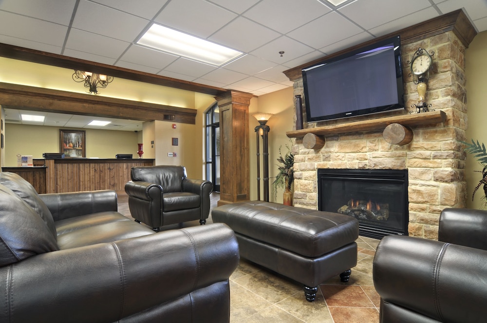 Quality Inn & Suites Monterey I-40 11/21