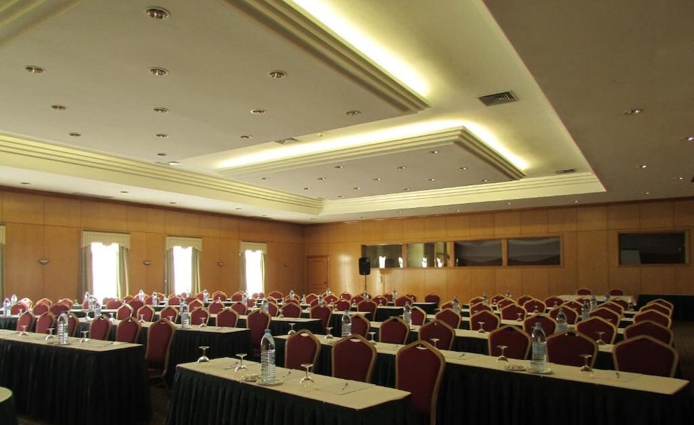 Vip Grand Maputo 28/41