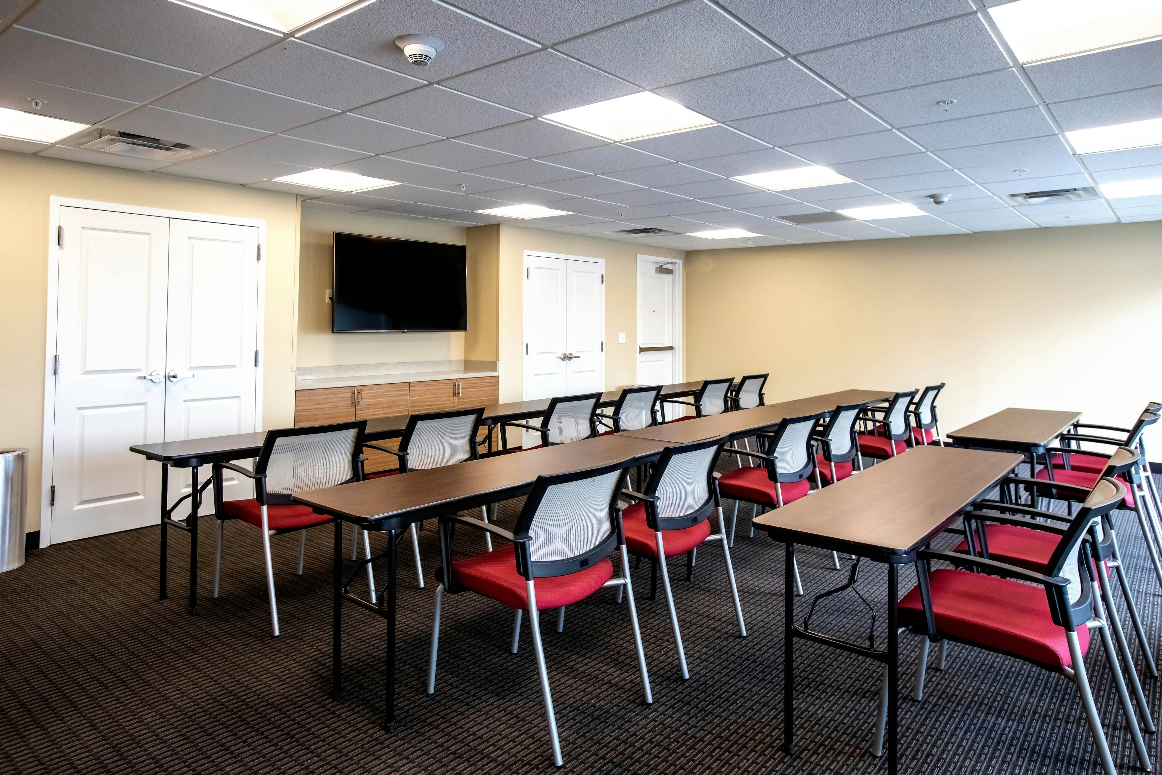 Towneplace Suites By Marriott Louisville Airport 31/37