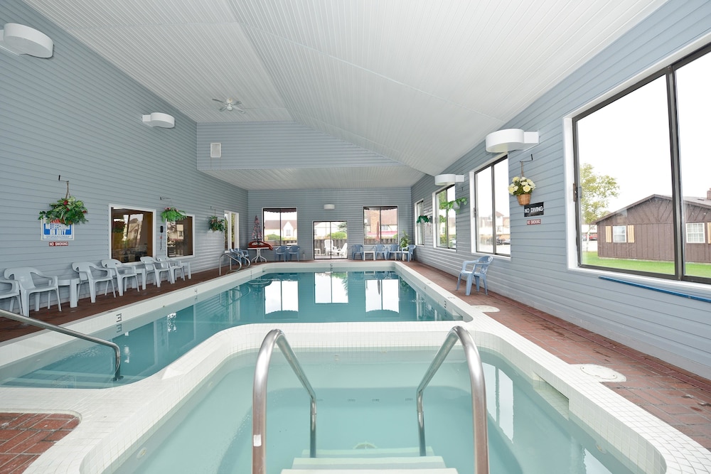 Americas Best Value Inn- St. Ignace 2/19