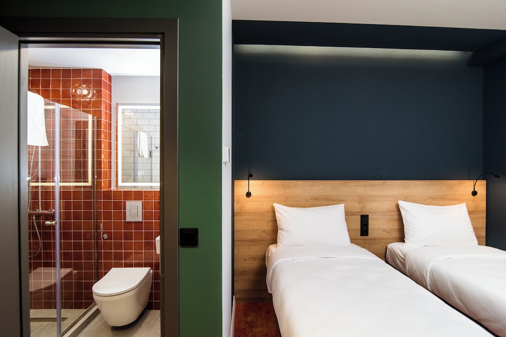 Ibis Styles Tbilisi Mziuri Park 17/37