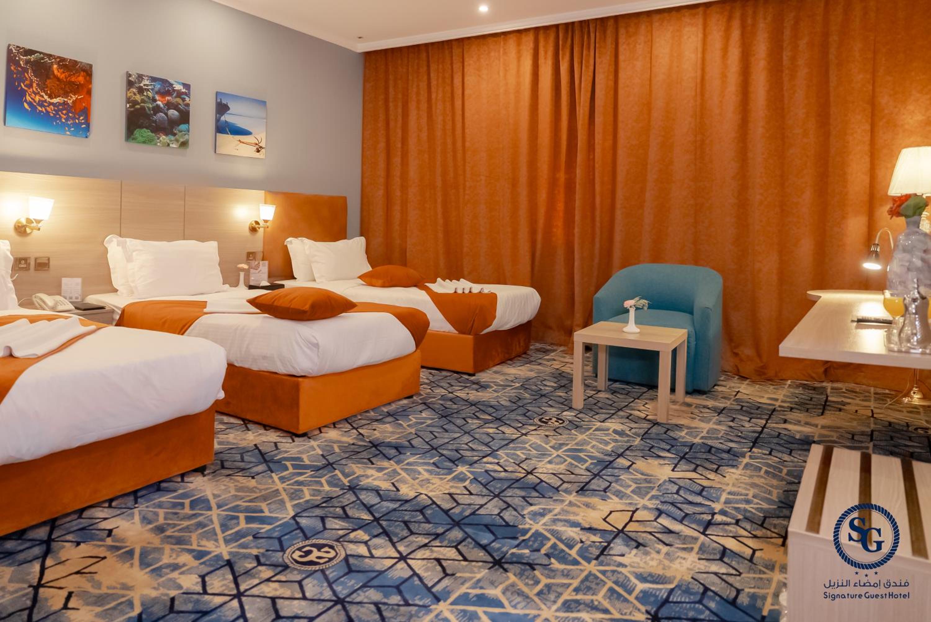 Room, Triple