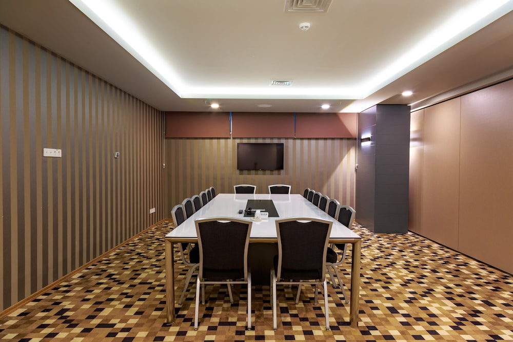 Sunprime C-Lounge - Only Adults +16 60/64