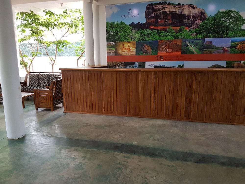 Alikele Hotel Sigiriya 3/40