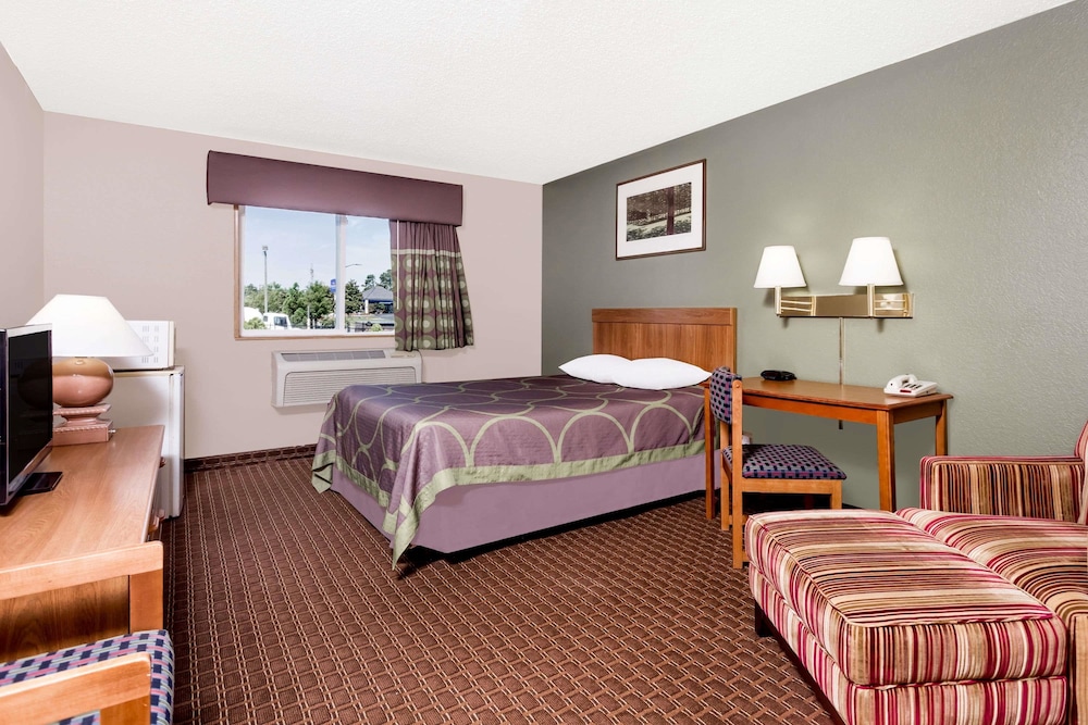 Super 8 by Wyndham Augusta/Ft Eisenhower Area GA 11/19