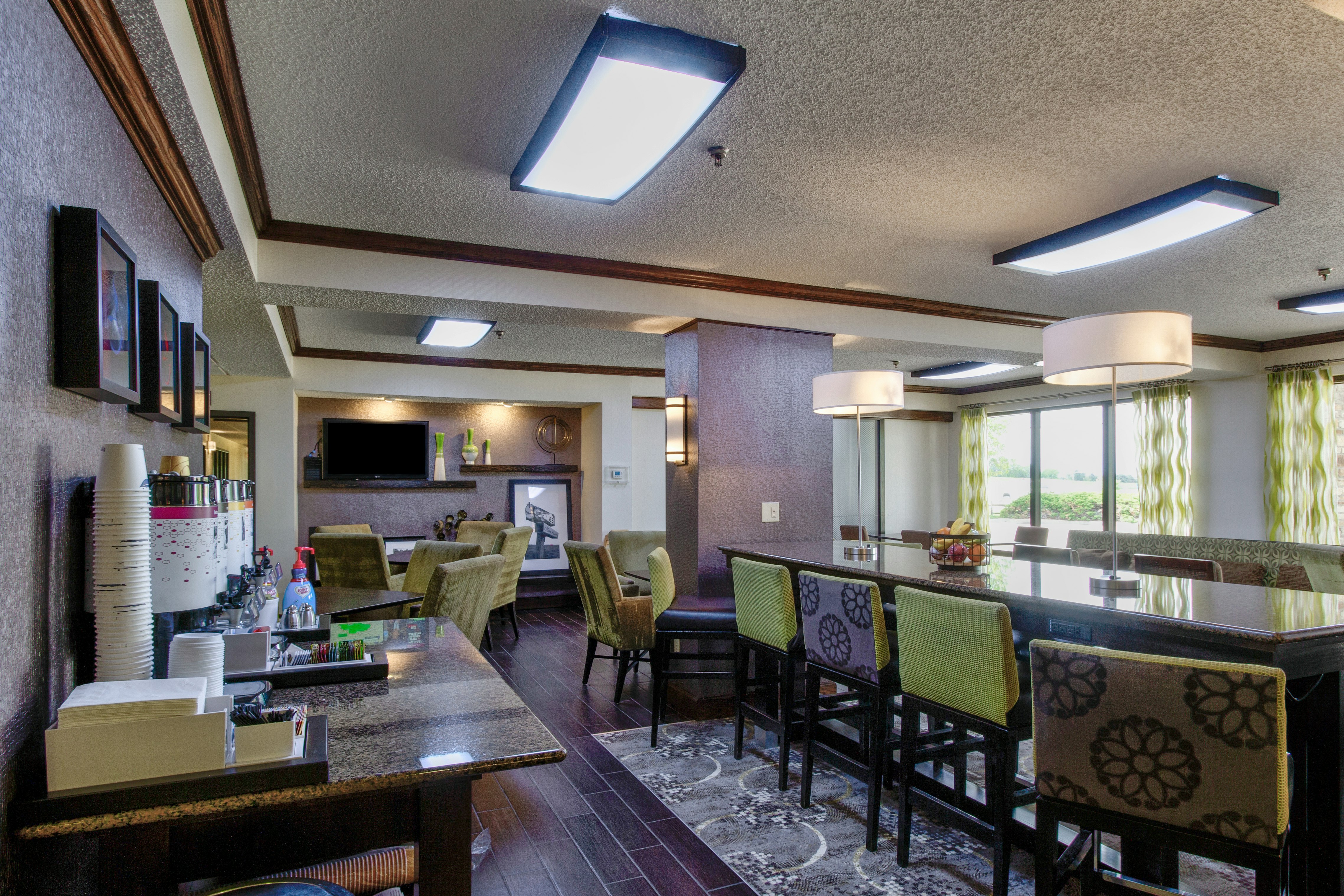 Hampton Inn Salina 30/46