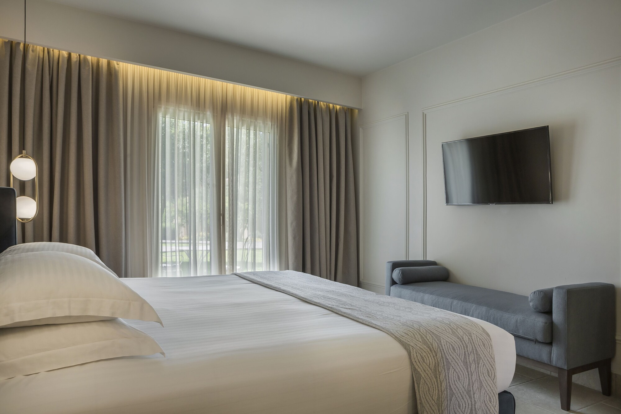 ROOM, KING BED, GARDEN VIEW