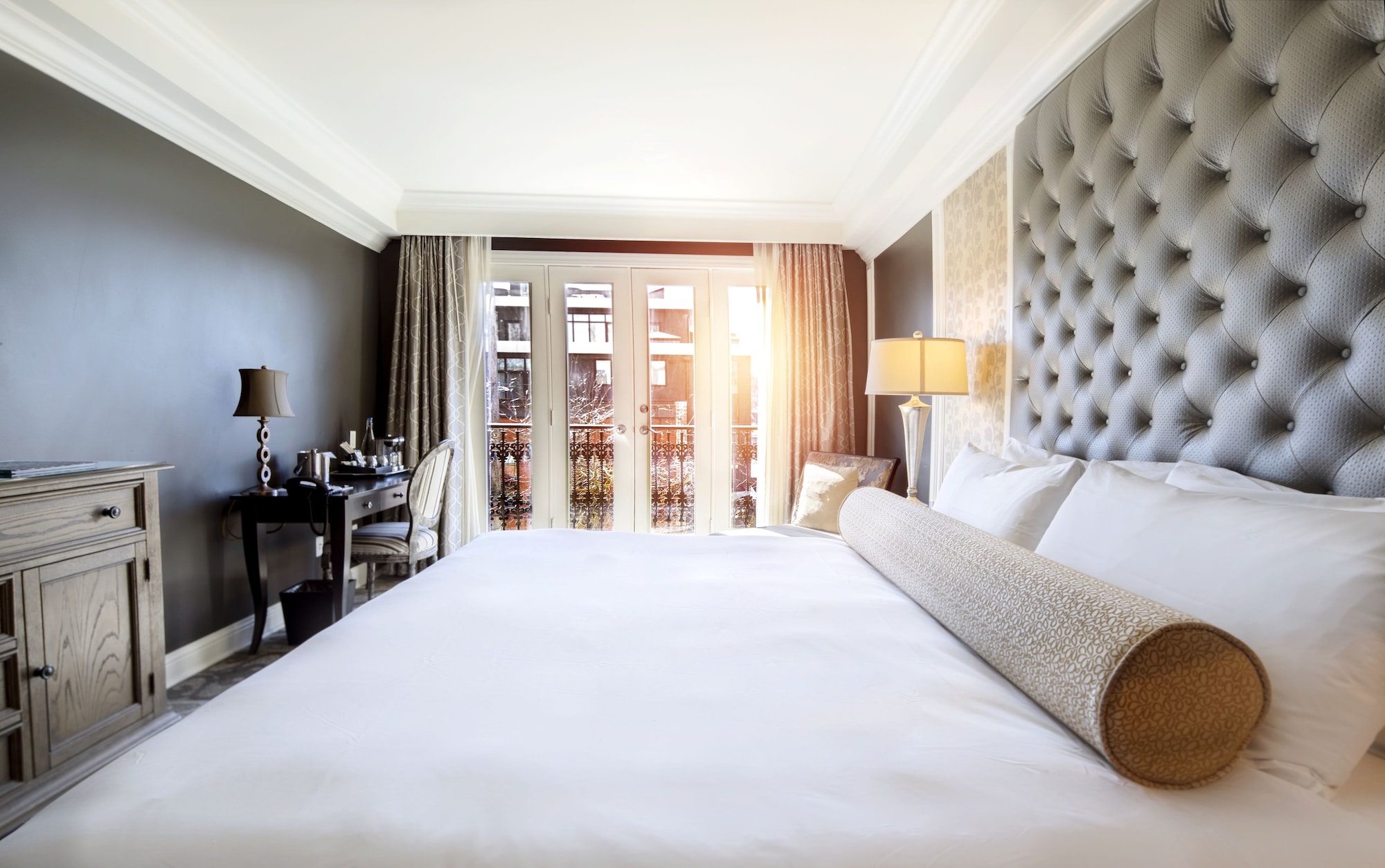 STANDARD, KING BED