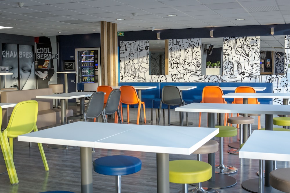 Ibis budget Frejus Saint Raphael Centre et Plage 48/64