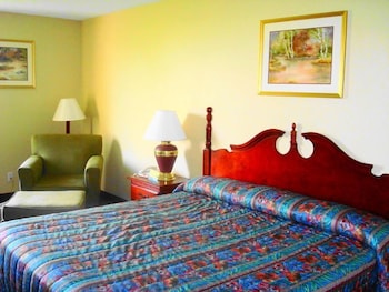 Days Inn by Wyndham Lafayette Scott 11/22