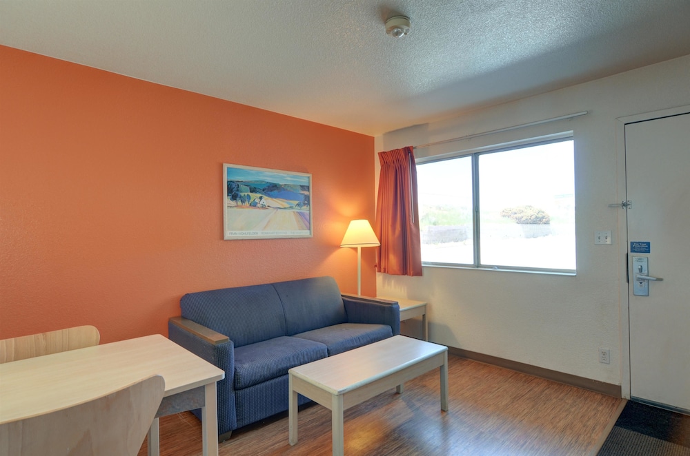 Motel6 Casper, WY 44/63