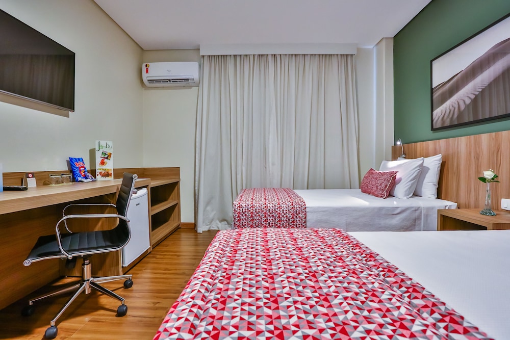 غرفة فاخرة بسريرين منفصلين، Comfort Hotel Mogi Guacu 4/6