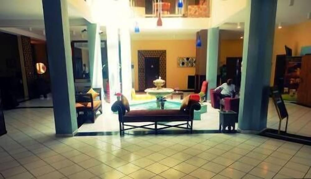 Acacias Hotel 11/50