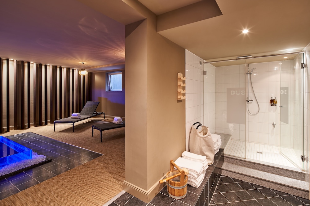 Mondrian Suites Berlin Checkpoint Charlie 39/80