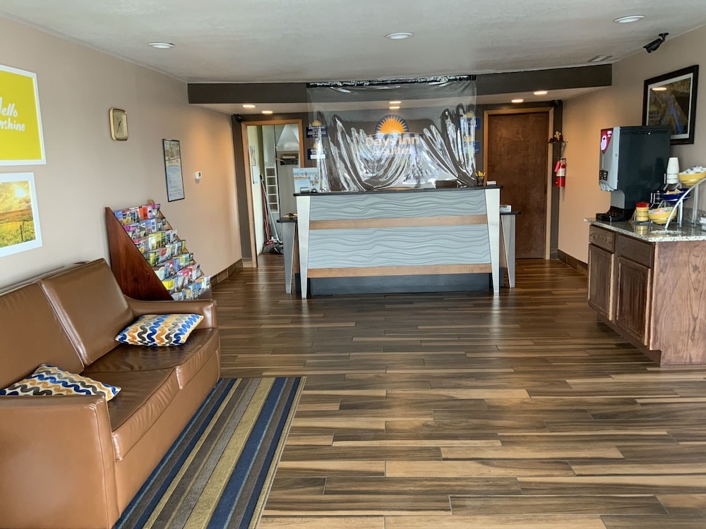 Days Inn by Wyndham Wauseon 4/49