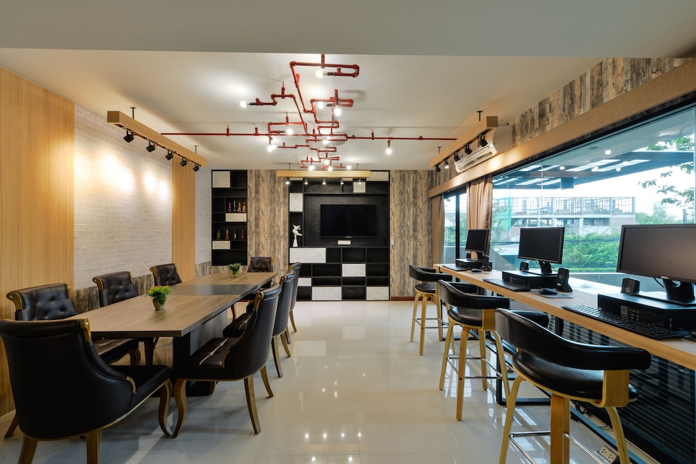 Siri Ratchada Bangkok 51/69