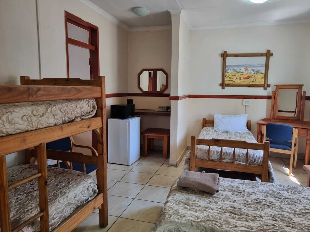 Emerald Guesthouse 44/70