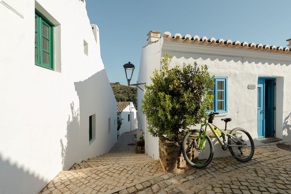 Aldeia da Pedralva by WOT Signature 49/57