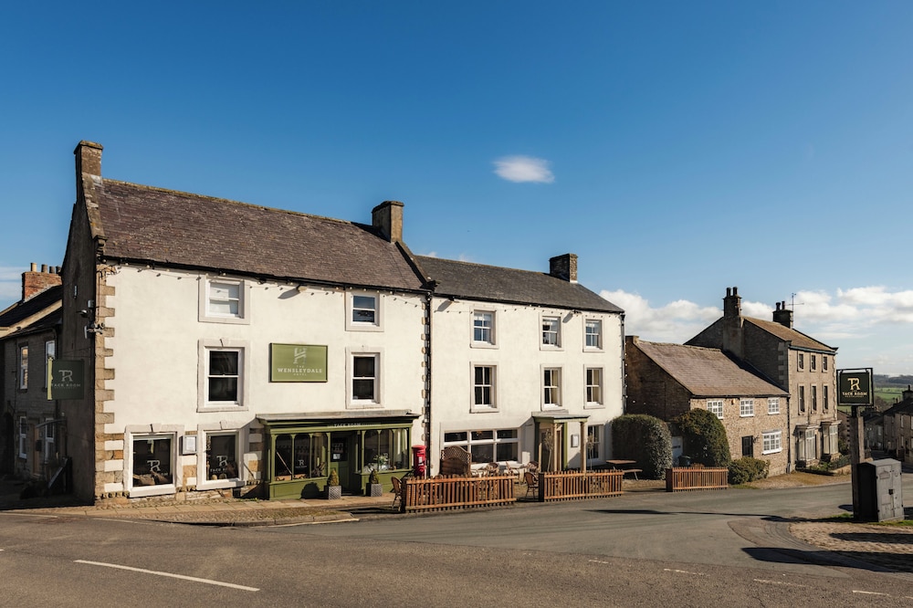 The White Swan Hotel 4/44