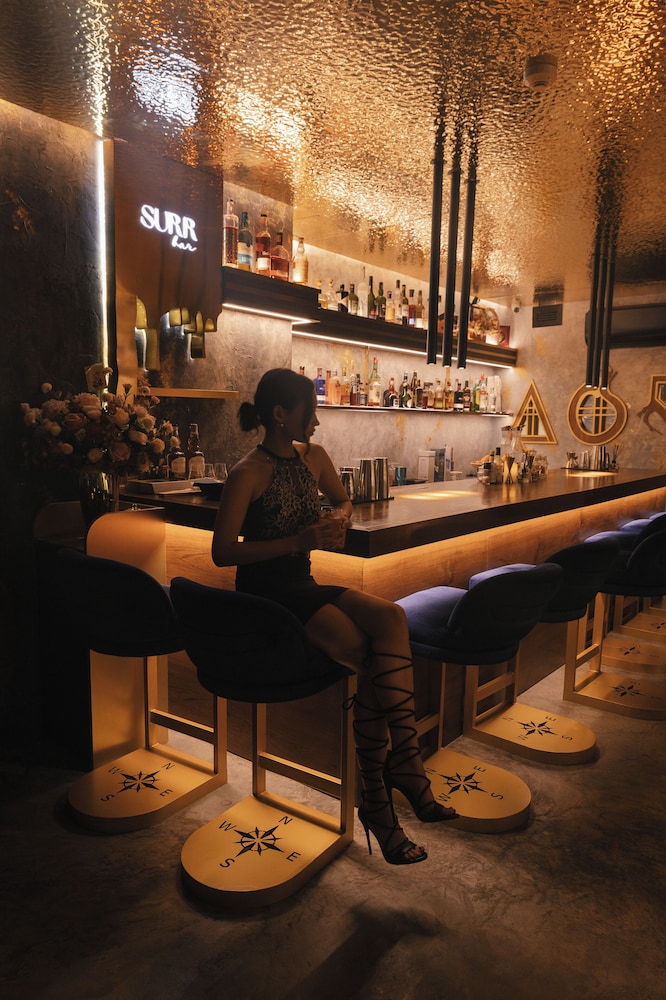 Art Mai Gallery Nimman Hotel 56/69