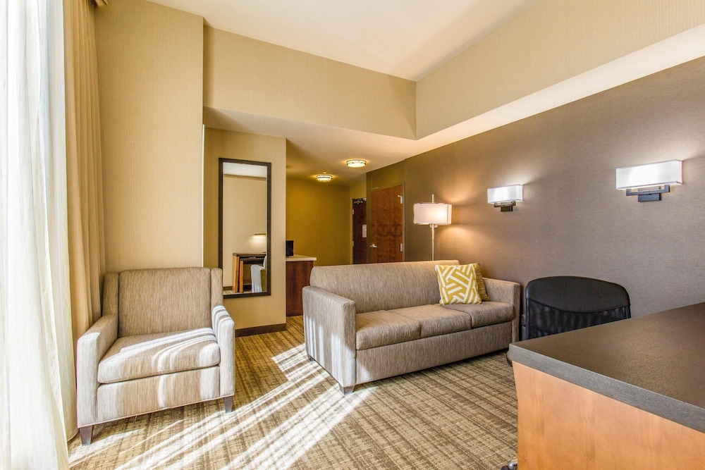 Cambria Hotels Plano Frisco 26/50