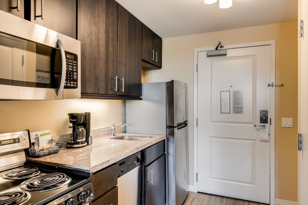 Towneplace Suites By Marriott Ann Arbor 49/51