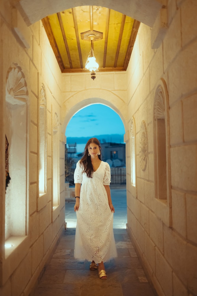 Zara Cave Hotel 9/50