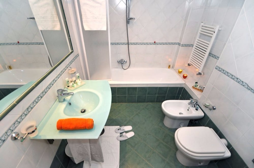 Hotel Estense 7/40