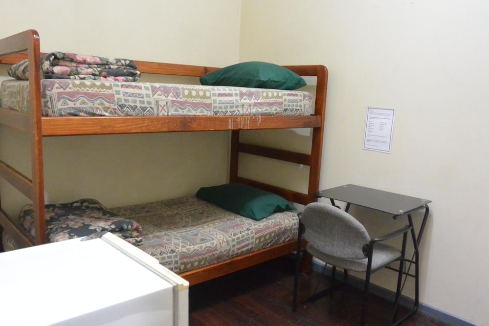 Elizabeth Hostel 51/62