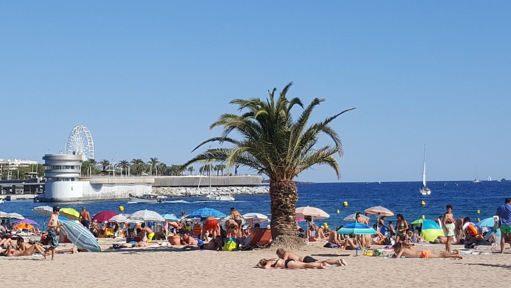 Ibis budget Frejus Saint Raphael Centre et Plage 57/64