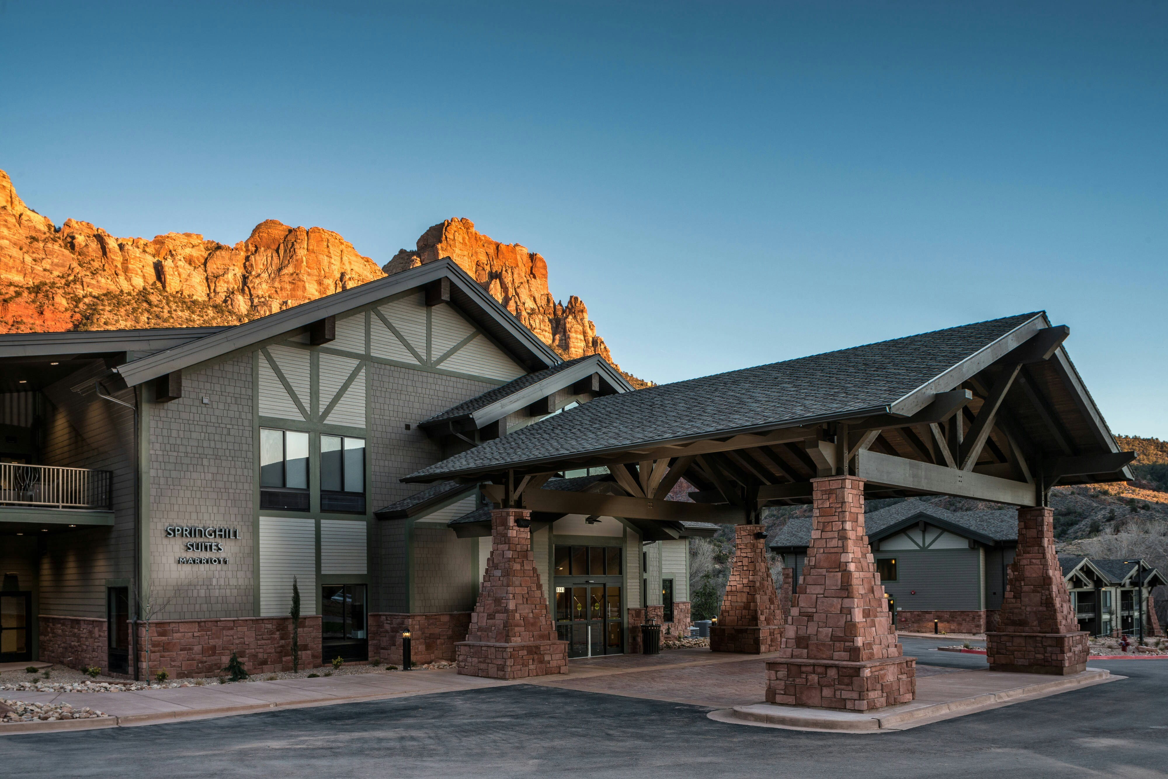 Springhill Suites Springdale Zion National Park 2/52