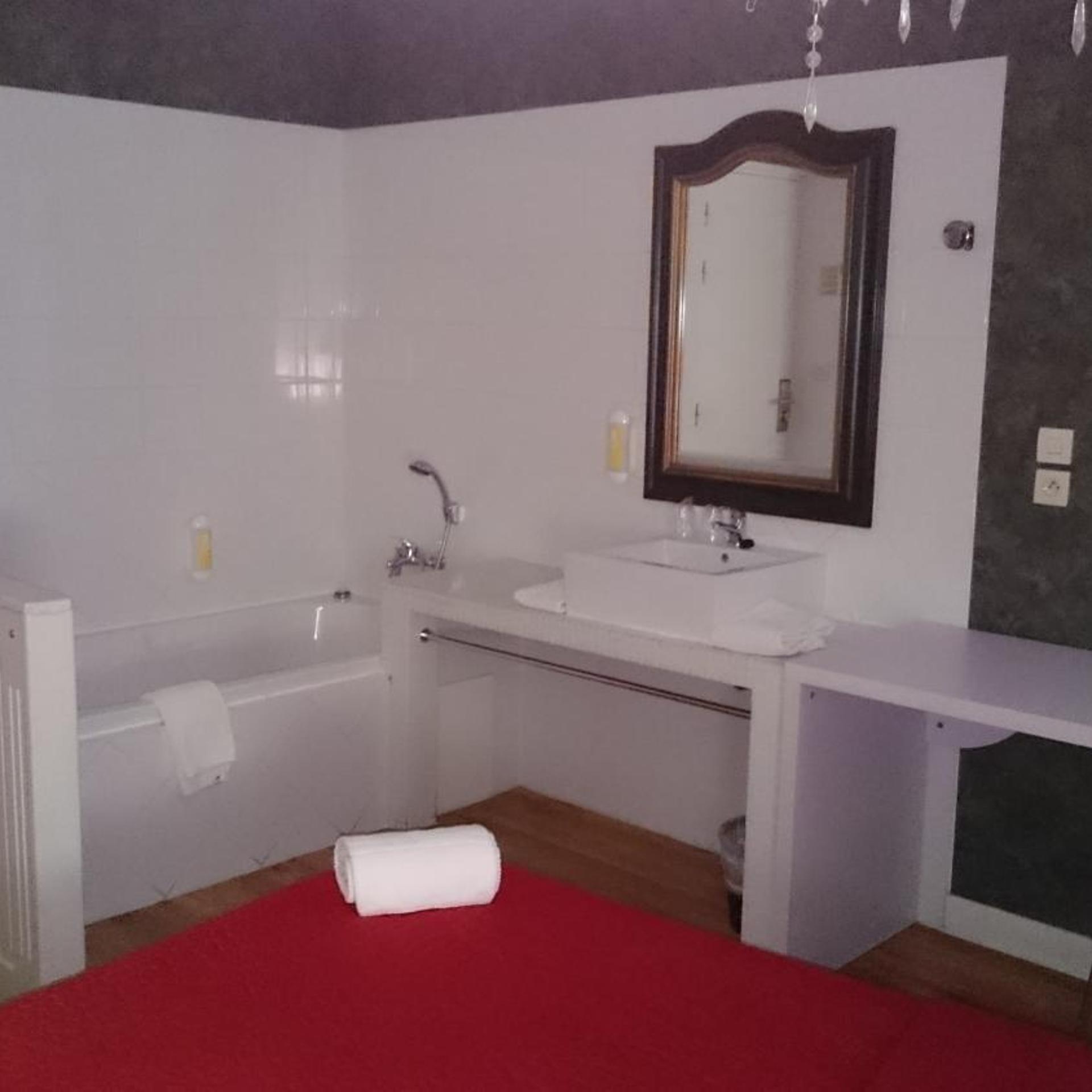 P'TIT DEJ-HOTEL MARTIGUES LE 5 55/57