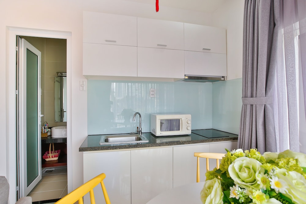 Sunflower Boutique Studio Apartment 39/44