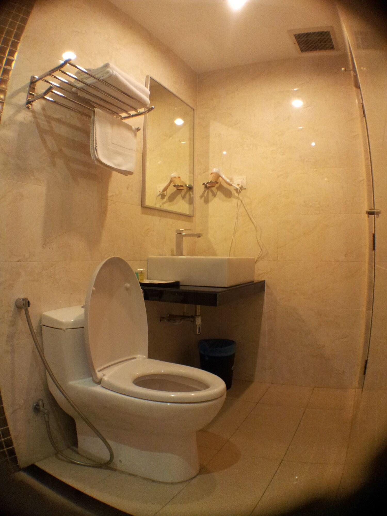 Chariton Hotel Nusa Bestari Johor Bahru 42/43