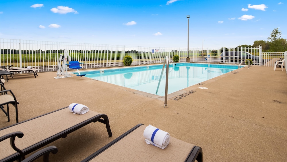 Best Western Executive Inn Mount Gilead 16/33