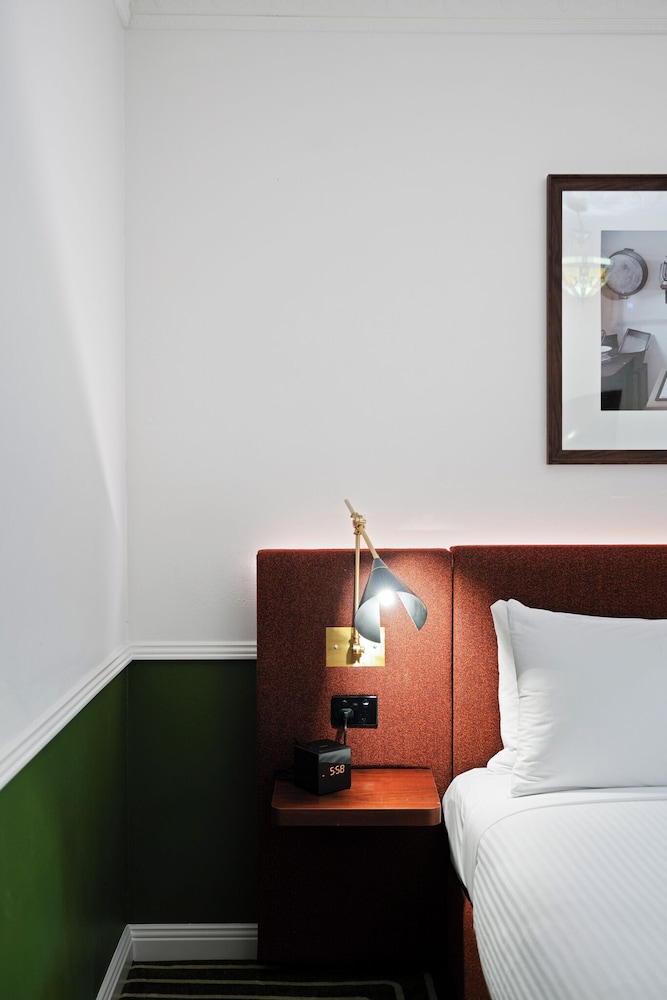 The Charrington Boutique Hotel 18/58
