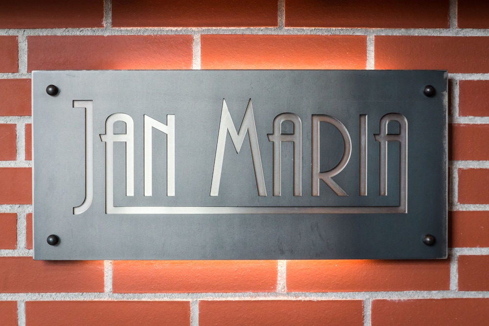 Jan Maria 23/50