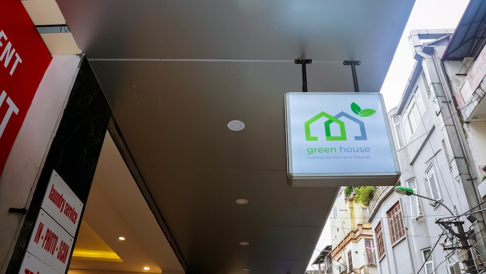 Green House Service Apartment 4/46