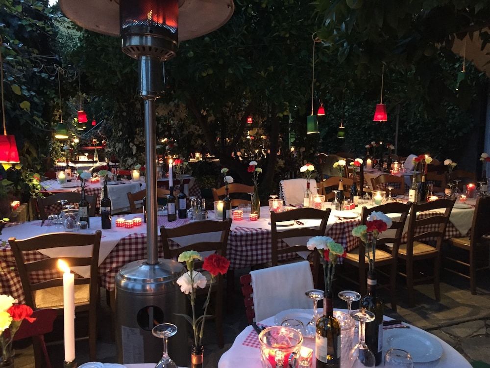 Hotel Villa Sermolli 35/50
