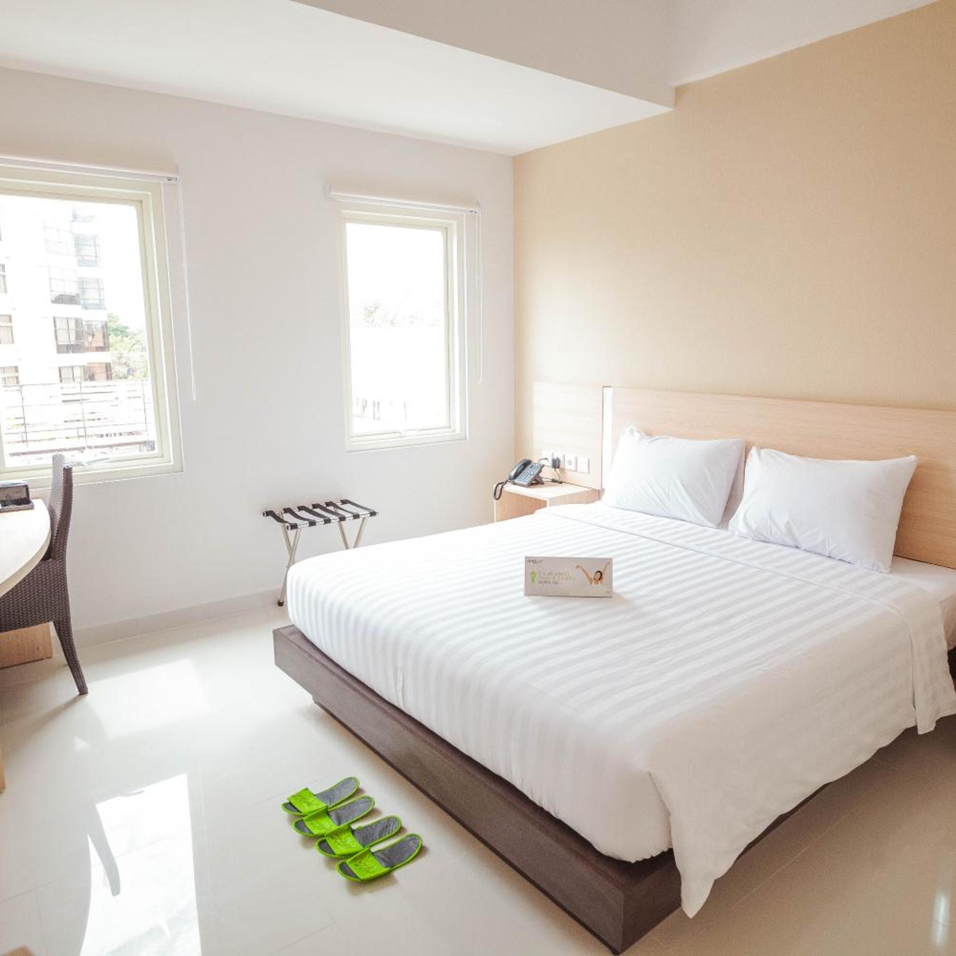Whiz Prime Hotel Sudirman Makassar 12/35