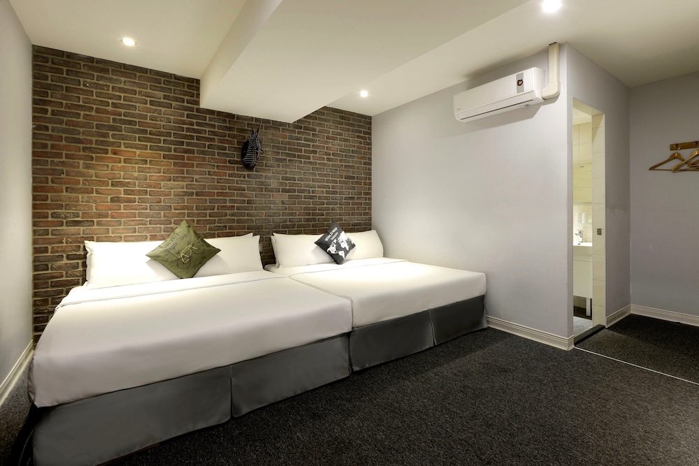Taichung Box Design Hotel 22/48