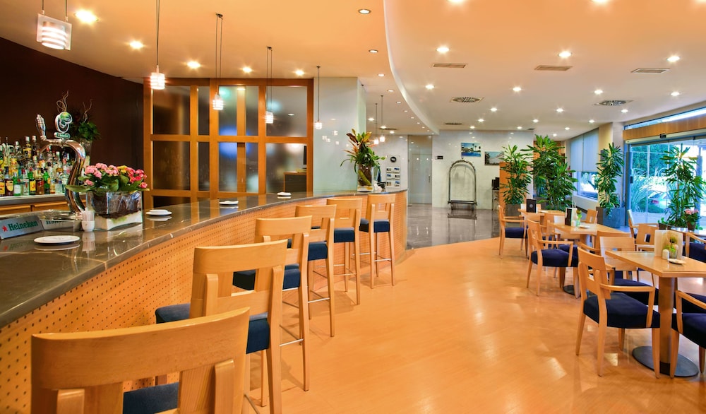 Flag Hotel Valencia Florazar 42/58
