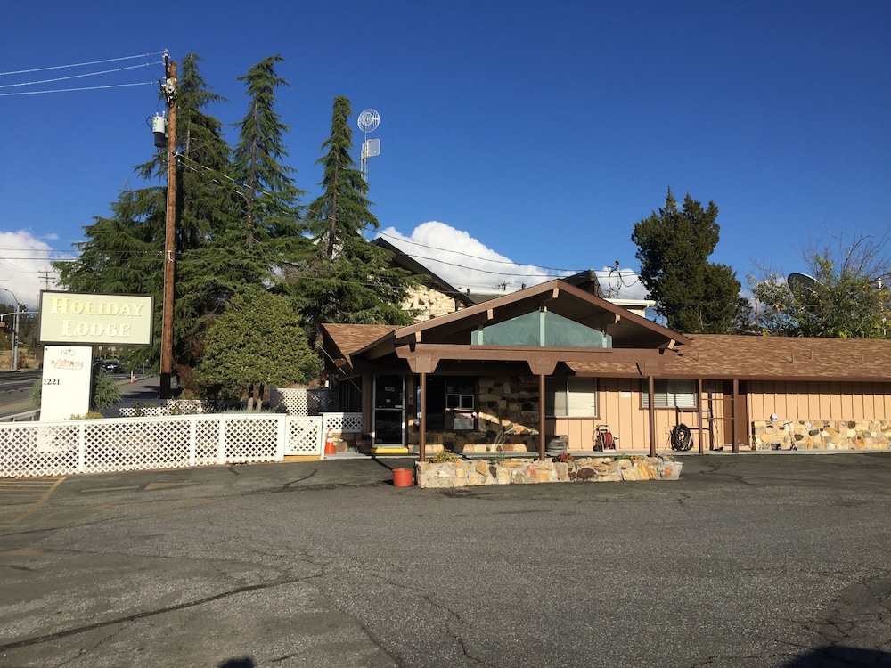 Holiday Lodge 1/66
