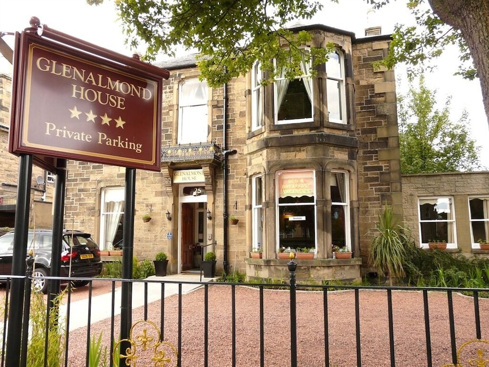 Glenalmond House 2/76