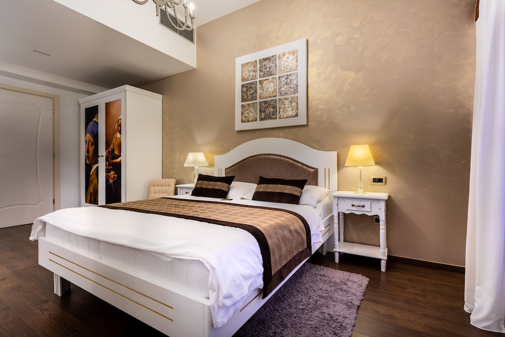 Heritage Hotel Forza 6/50