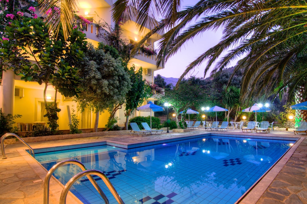 Sunrise Hotel and Apartments Rodakino in Agios Vasileios