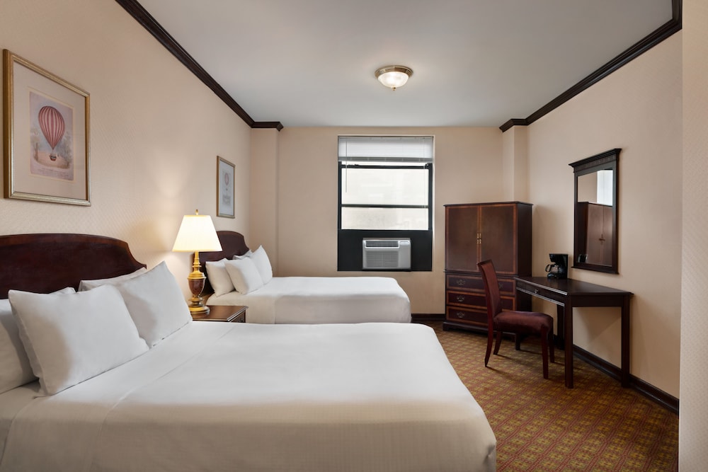 BRONZE, 2 DOUBLE BEDS