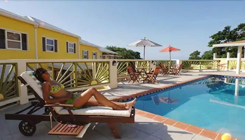 Grooms Beach Villa And Resort 61/62