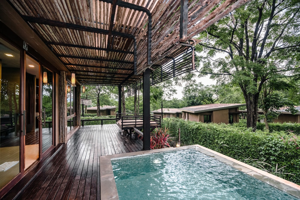 Mountain Creek Golf Resort & Residences 61/64